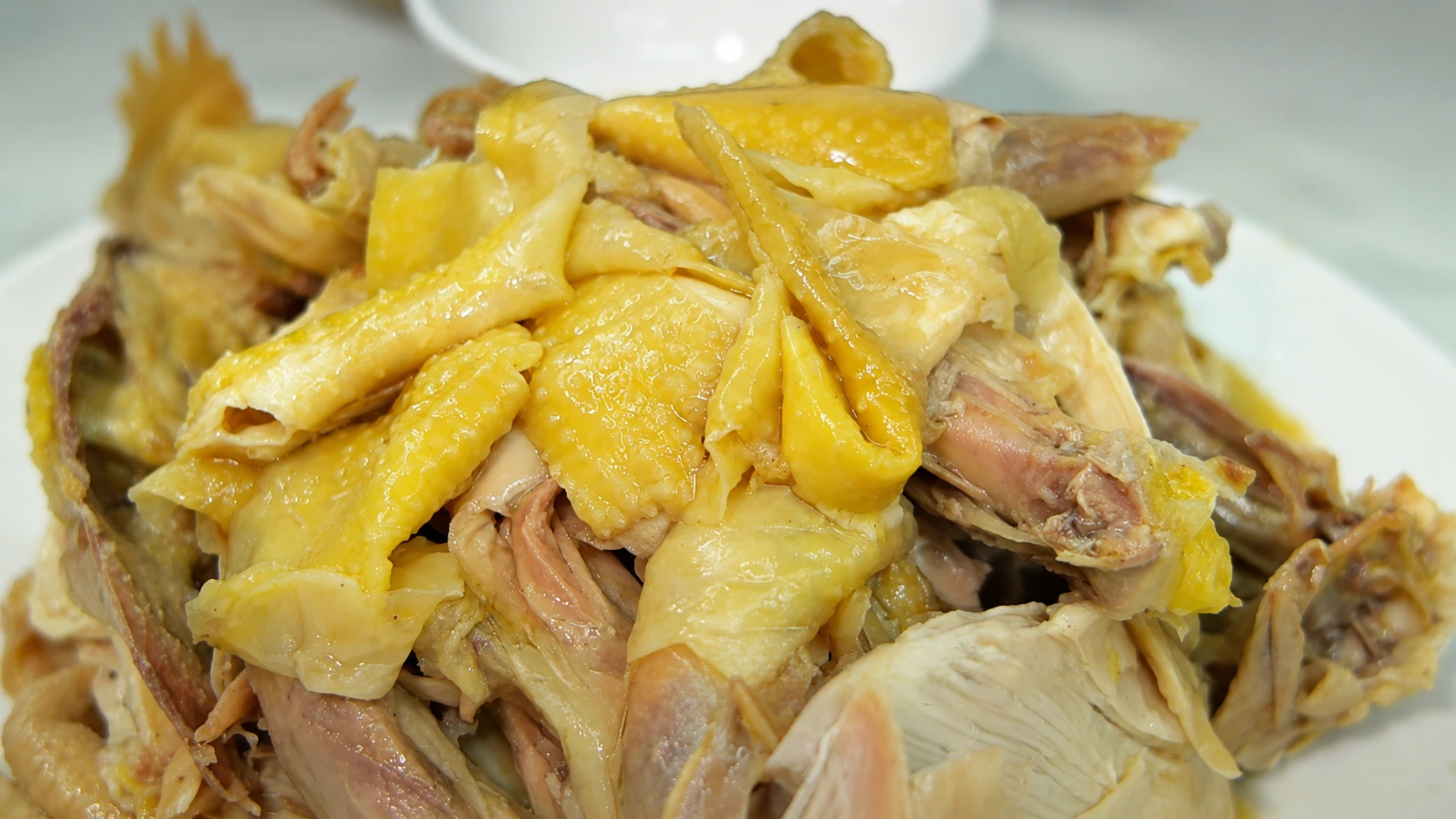 Chicken with crisp, tender and smooth texture